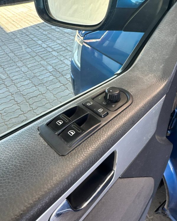 Volkswagen Multivan T5 · Рестайлинг - Image 9