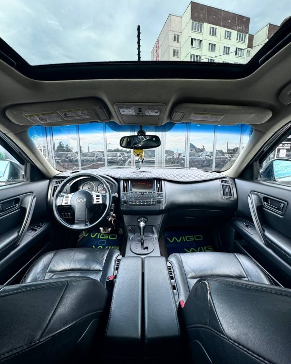 Infiniti FX I - Image 9