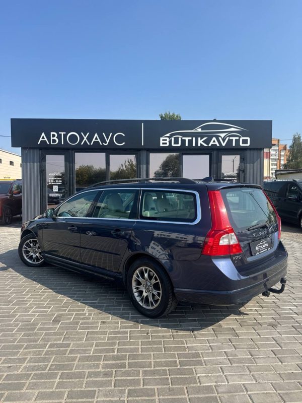 Volvo V70 III - Image 4