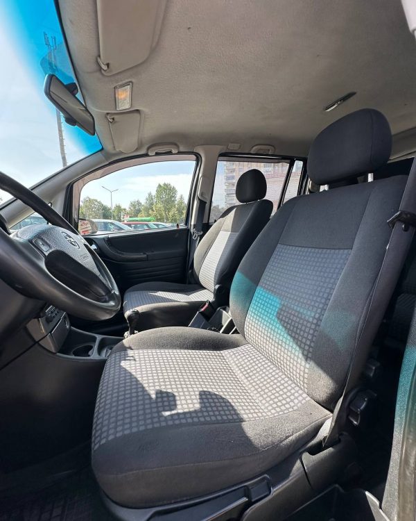 Opel Zafira A · Рестайлинг - Image 7
