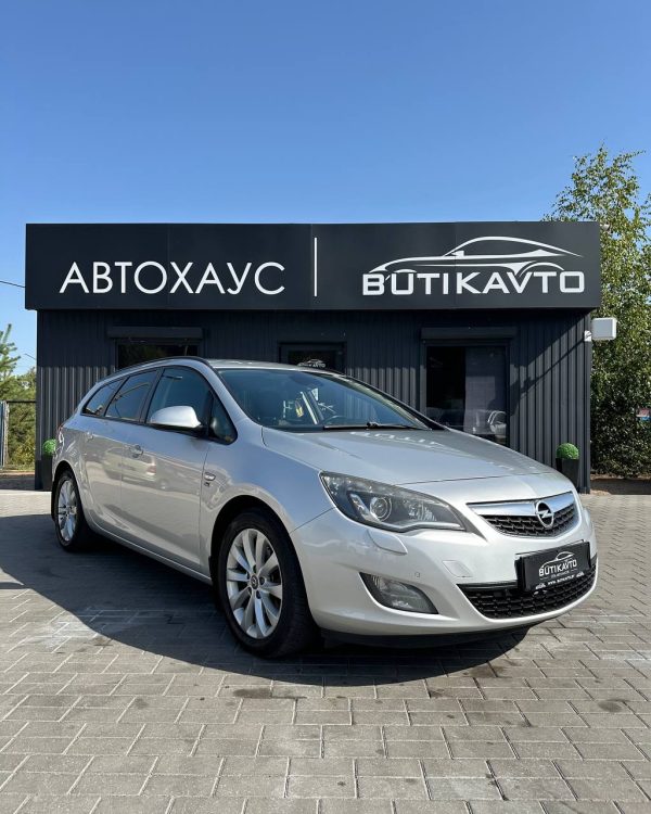 Opel Astra J · Рестайлинг