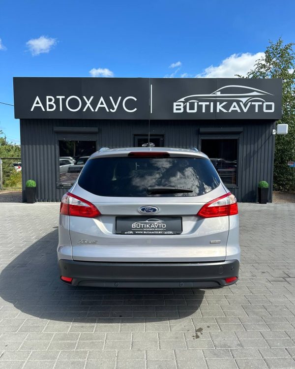 Ford Focus III - Image 5