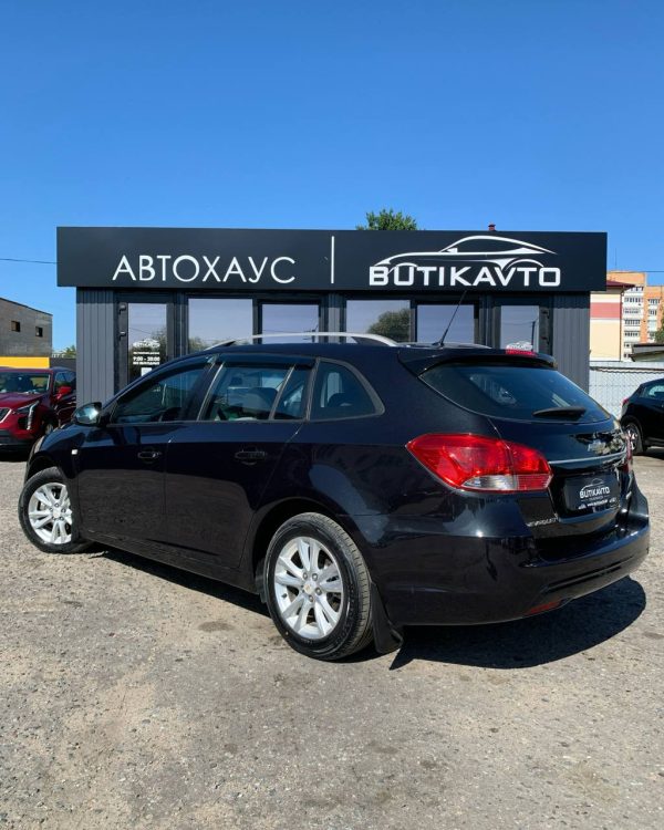 Chevrolet Cruze J300 · Рестайлинг - Image 4