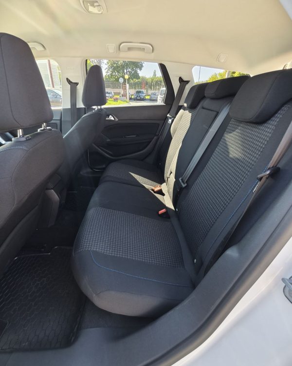 Peugeot 308 T9 · Рестайлинг - Image 11