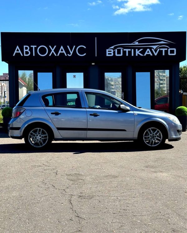 Opel Astra H - Image 8