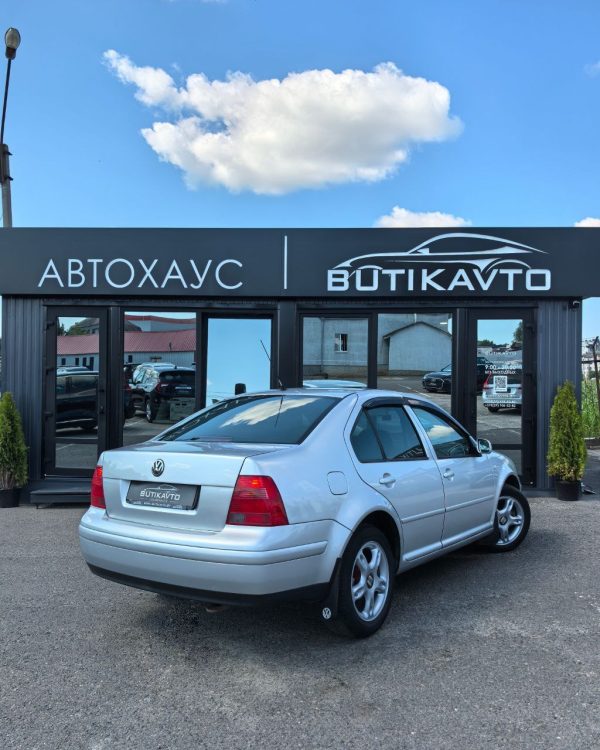 Volkswagen Bora I - Image 4
