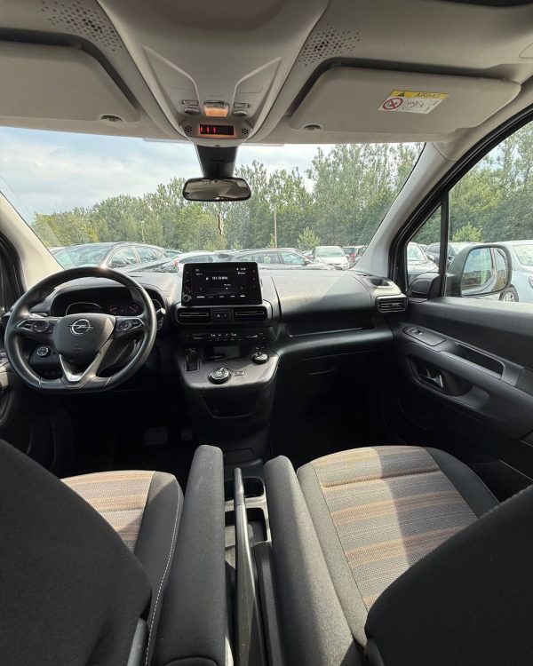 Opel Combo E - Image 9