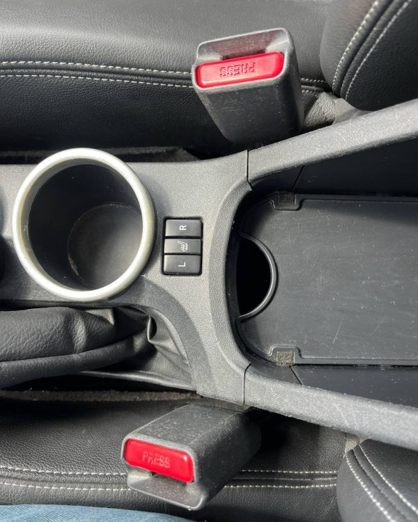 Toyota Verso I · Рестайлинг - Image 15