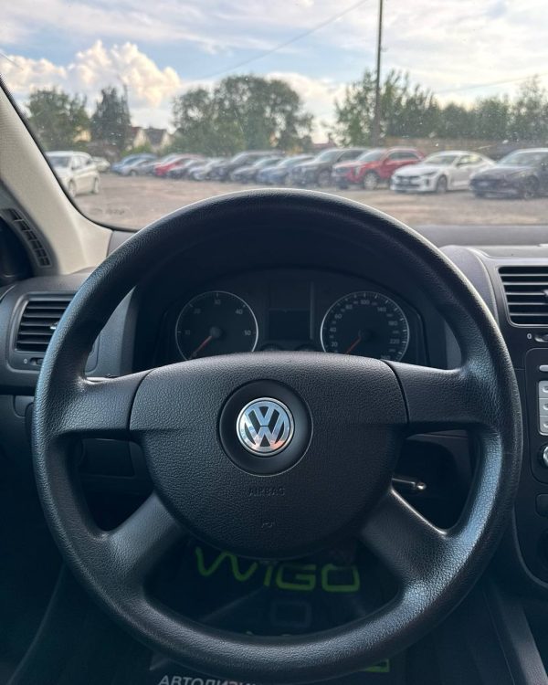 Volkswagen Golf V - Image 15