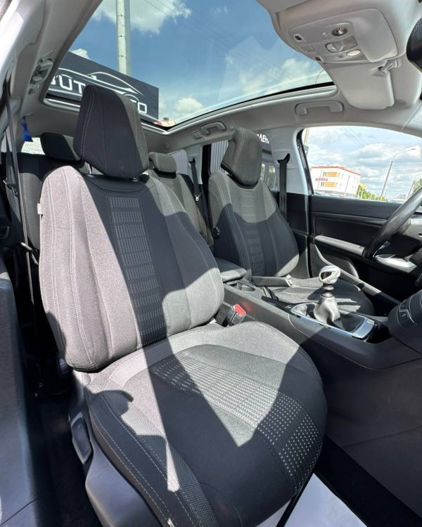 Peugeot 308 T9 - Image 13