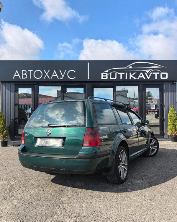 Volkswagen Golf IV - Image 6