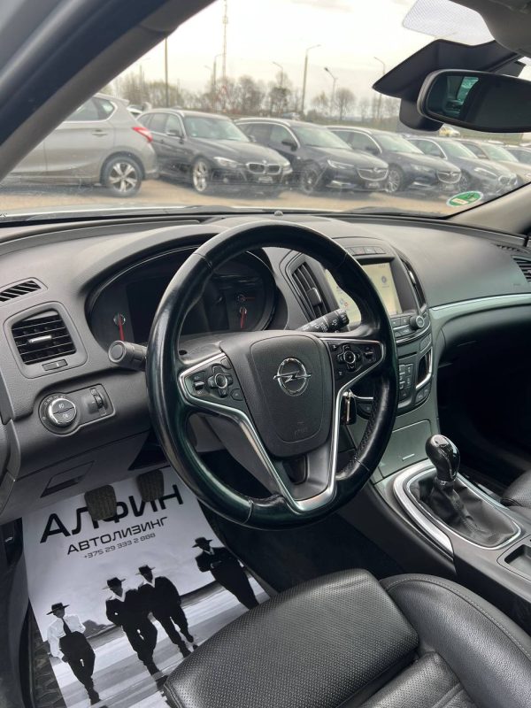 Opel Insignia - Image 11