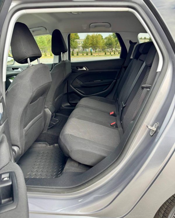 Peugeot 308 T9 · Рестайлинг - Image 11