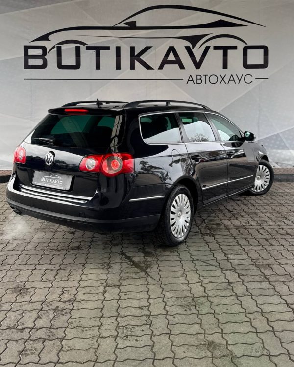 Volkswagen Passat - Image 7