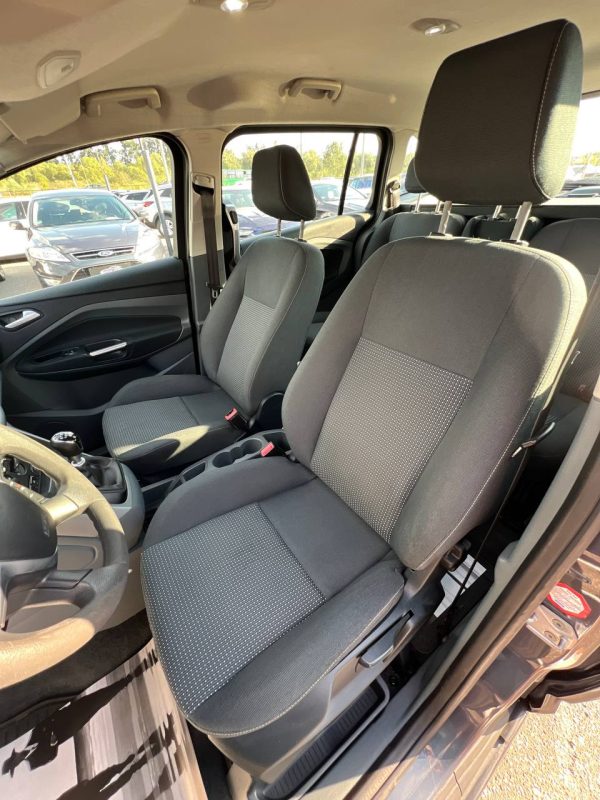 Ford Grand C-Max II - Image 10