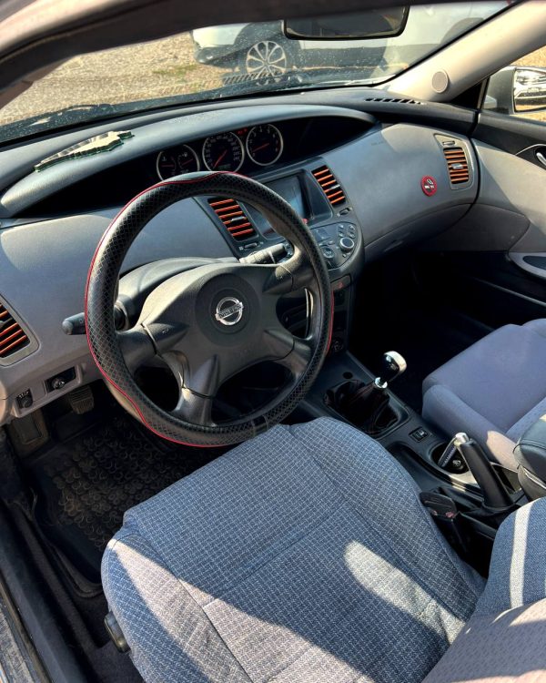 Nissan Primera P12 - Image 10