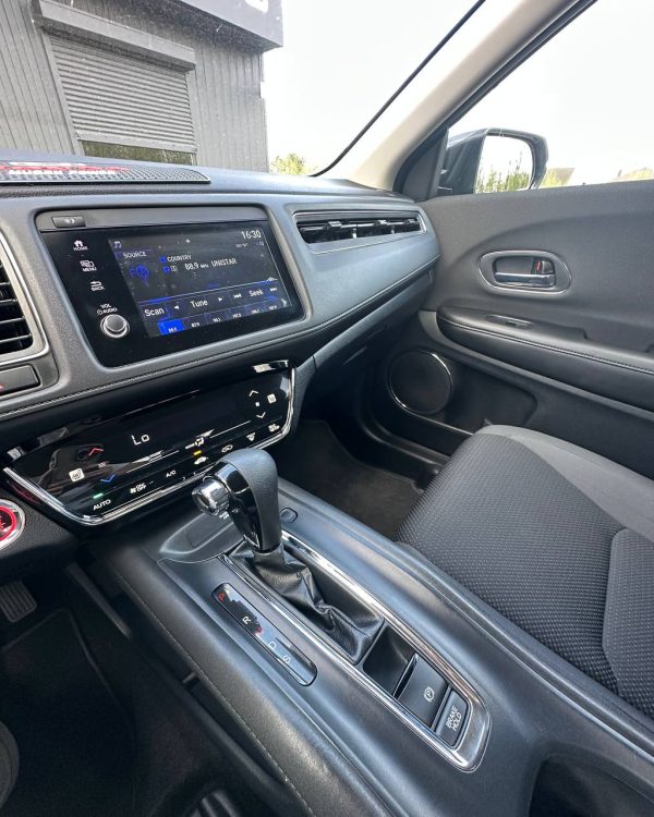 HONDA HR-V - Image 14