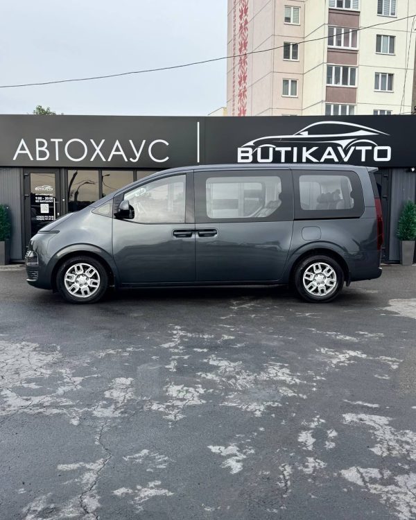 Hyundai Staria I - Image 4
