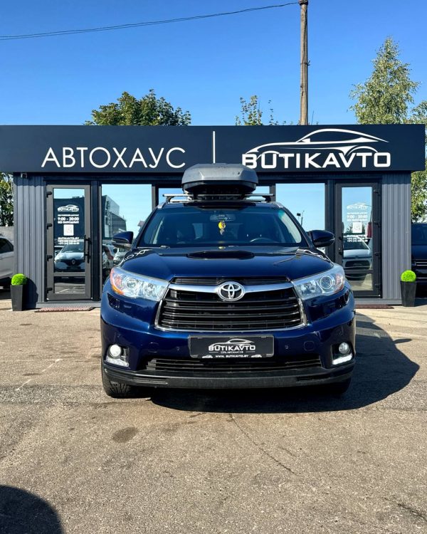 Toyota Highlander III (XU50) - Image 2