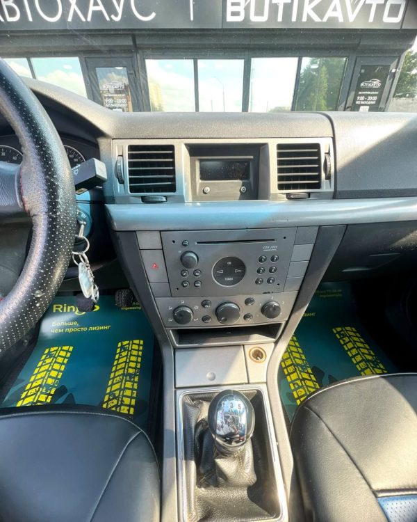 Opel Vectra C - Image 13