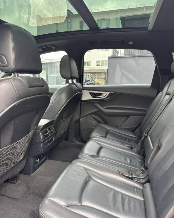 Audi Q7 4M - Image 9