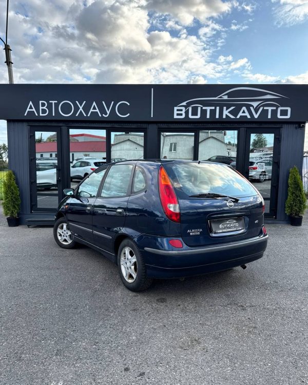 Nissan Almera Tino I · Рестайлинг - Image 4