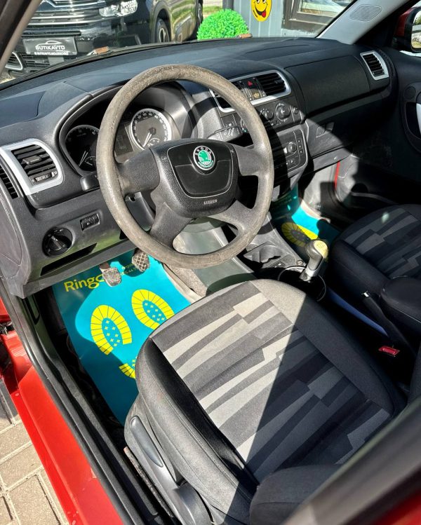 Skoda Fabia 5J - Image 10