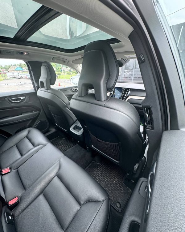 Volvo XC60 II - Image 12