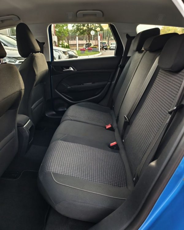 Peugeot 308 T9 · Рестайлинг - Image 11