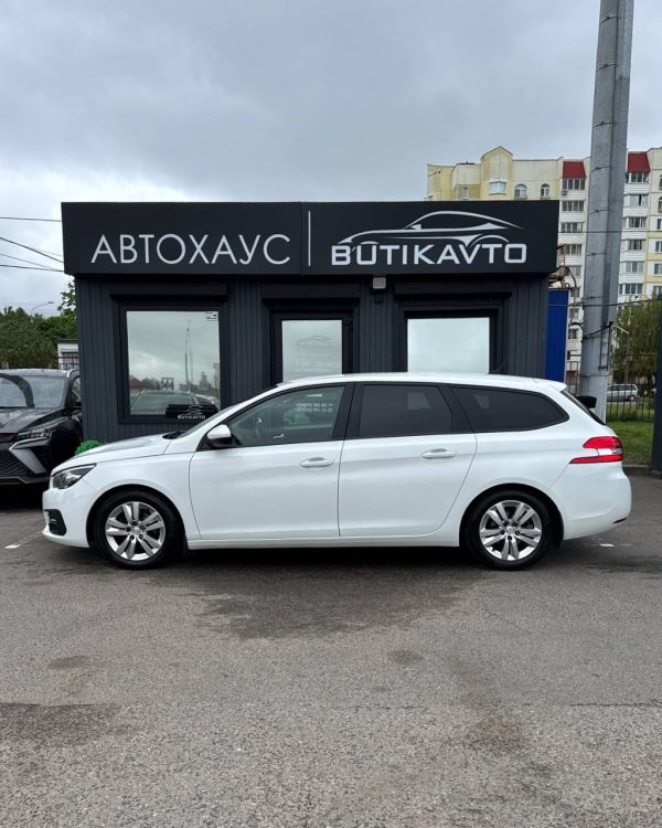 PEUGEOT 308 - Image 13