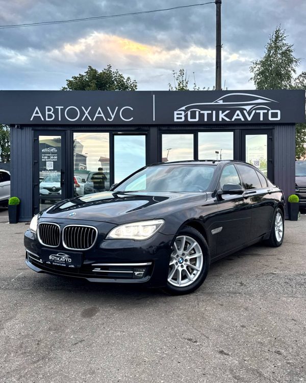 BMW 7 серия F02 (Long) · Рестайлинг - Image 3