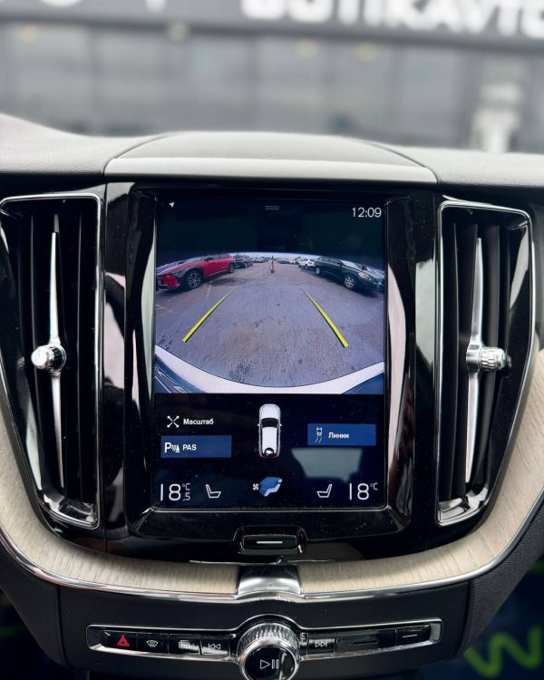 Volvo XC60 II - Image 17
