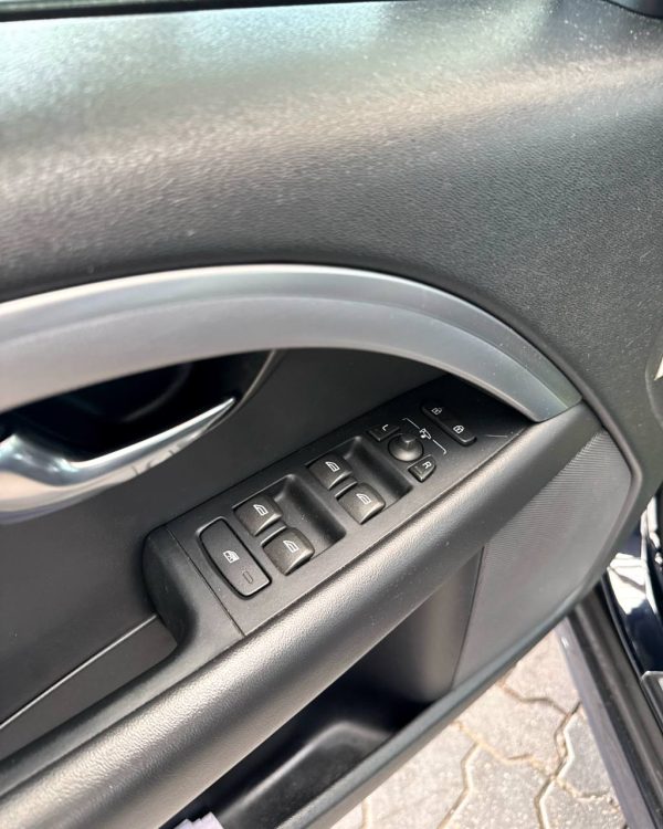 Volvo V70 III · Рестайлинг - Image 9
