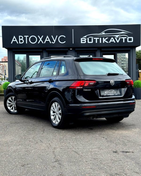 Volkswagen Tiguan - Image 4