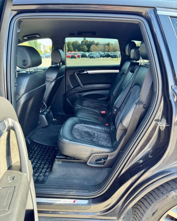 Audi Q7 4L - Image 12