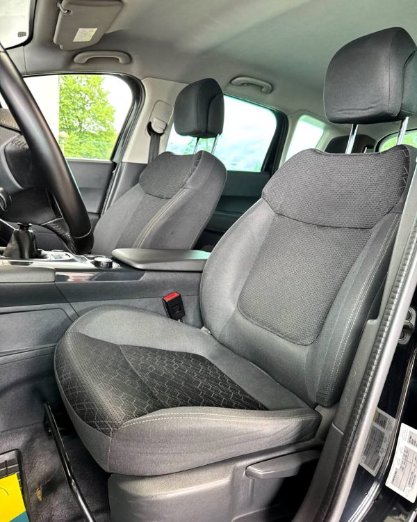 Peugeot 3008 I · Рестайлинг - Image 10