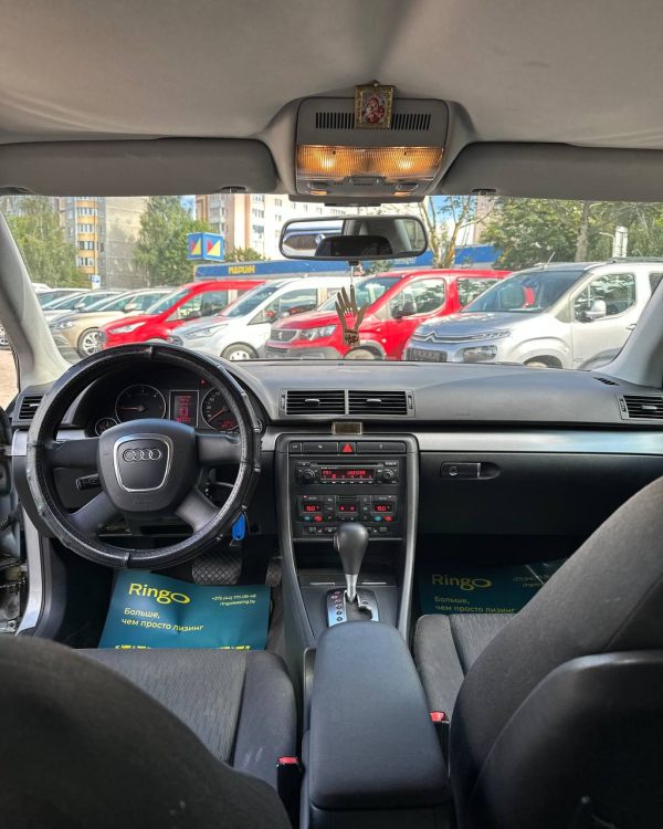Audi A4 B7 - Image 9