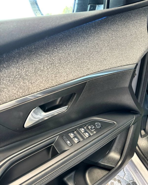 Peugeot 5008 II - Image 9
