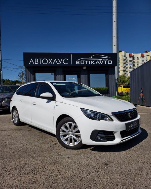 Peugeot 308 T9 · Рестайлинг