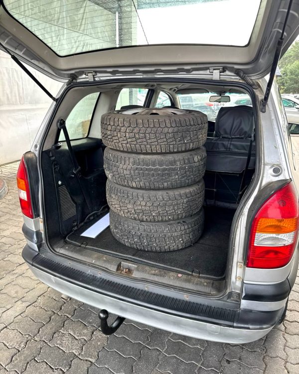 Opel Zafira A - Image 13