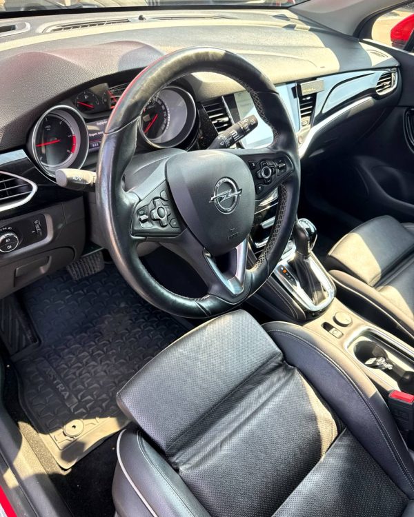 Opel Astra K - Image 11
