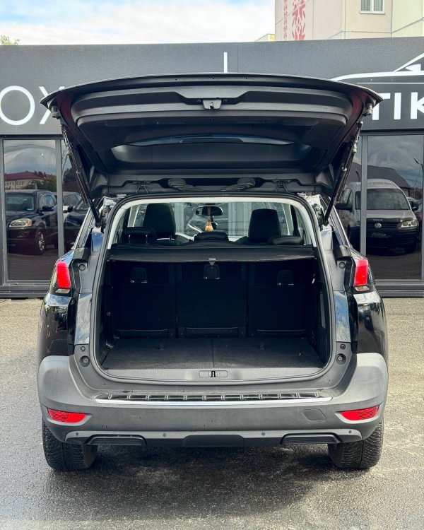 Peugeot 5008 II - Image 14