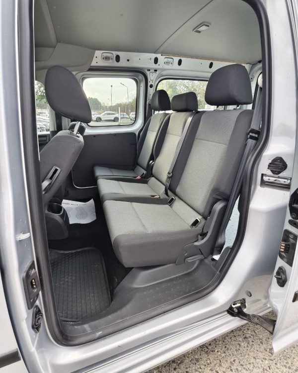 Volkswagen Caddy MAXI IV - Image 11