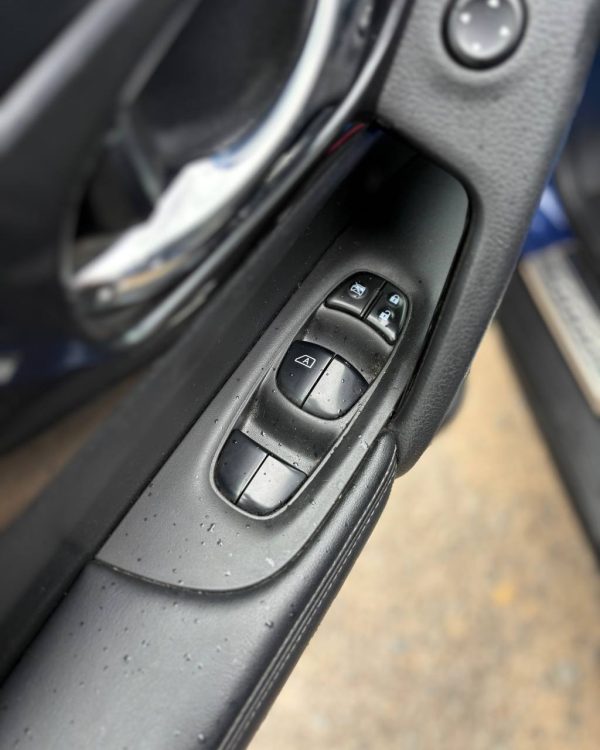 Nissan Rogue II · Рестайлинг - Image 20