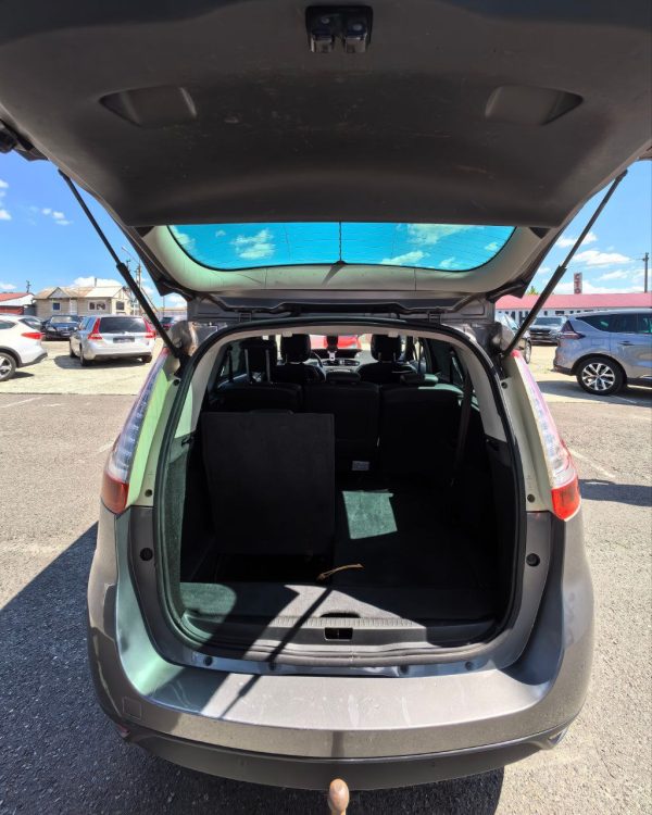 Renault Grand Scenic III · 2-й рестайлинг - Image 12