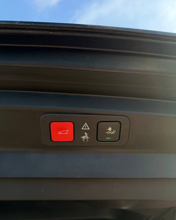 Peugeot 5008 II - Image 13