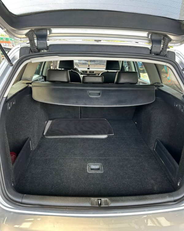 Volkswagen Passat B7 - Image 16