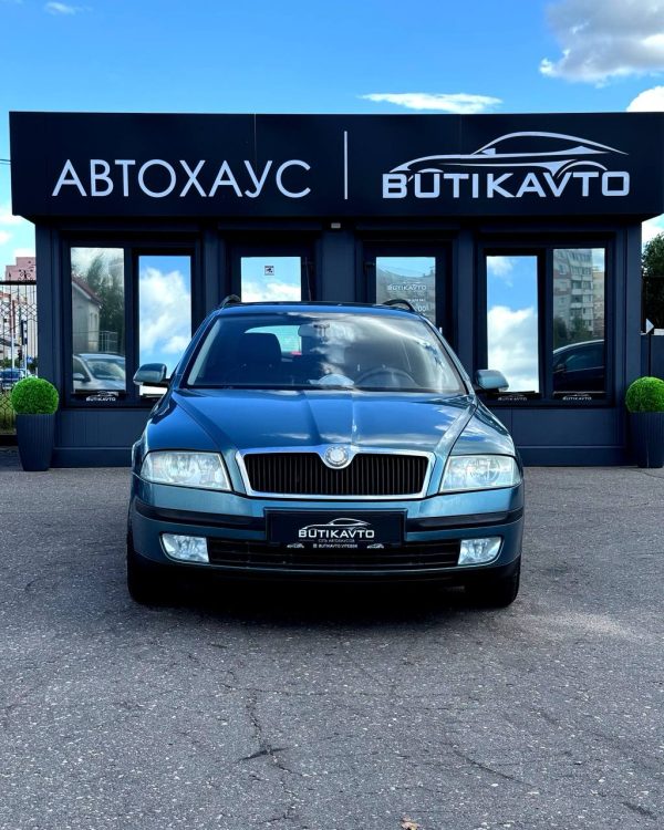 Skoda Octavia II - Image 2