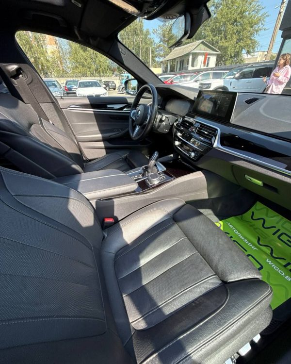 BMW 5 серия G30 G31 - Image 12