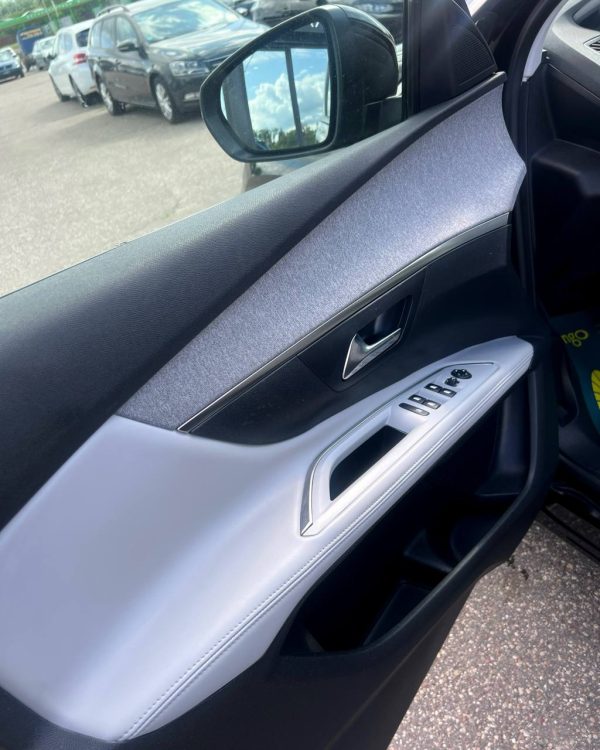 Peugeot 5008 II - Image 10